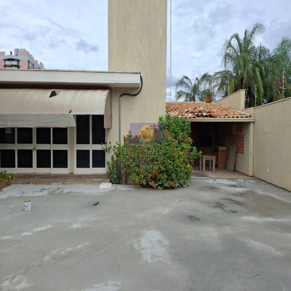Casa código CI-194 no bairro Vila Redentora - São José do Rio Preto
