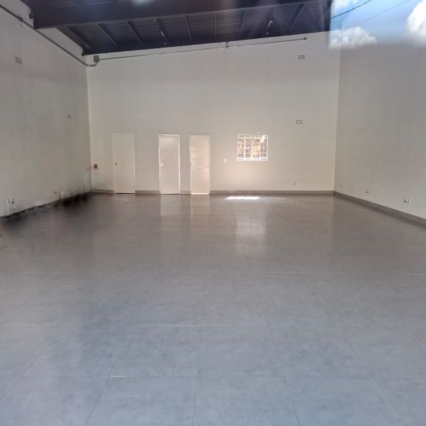 Salão Comercial código CI-82 no bairro Santos Dumont - São José do Rio Preto