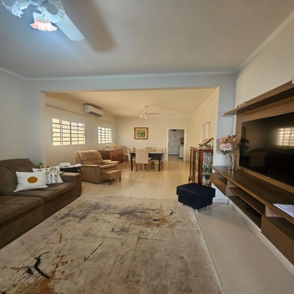 Casa código CI-122 no bairro Centro - Mirassol